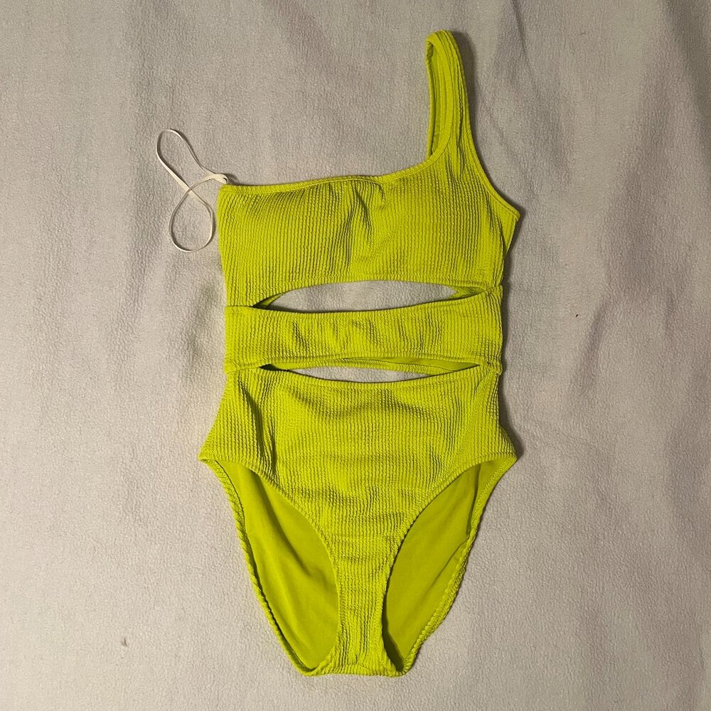 Aerie - One Piece Swimsuit / Size Medium